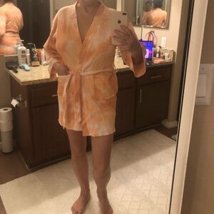Elegant Tie-Dye Robe in Orange and White
